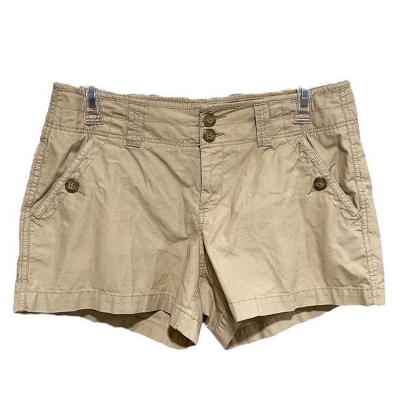 Y2K Old Navy Womens Mid Rise Khaki Shorts Size 6 2009 Granola Girl Summer Retro - Picture 1 of 8